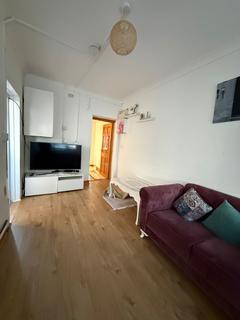 1 bedroom flat to rent, Enfield, EN3