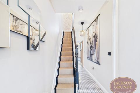 3 bedroom terraced house for sale, Thursby Road, Abington, NN1 5NB