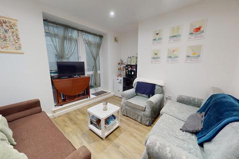 2 bedroom flat to rent, Brunswick Place, Hove, BN3