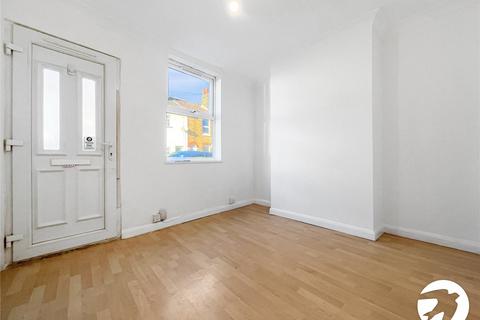 2 bedroom terraced house to rent, Fox Street, Gillingham, Kent, ME7