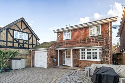 4 bedroom detached house for sale, Beecot Lane, Walton-On-Thames, KT12