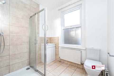 5 bedroom terraced house to rent, Kitchener Road, Tottenham, North london, N17