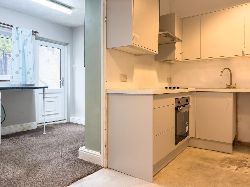 Kitchen open plan with the utility
