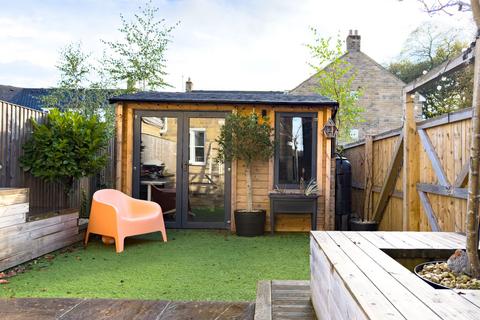 undefined, Brighouse, Brighouse HD6