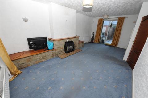 3 bedroom townhouse for sale, Charnwood Grove, Eccleshill, Bradford