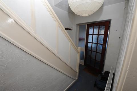 3 bedroom townhouse for sale, Charnwood Grove, Eccleshill, Bradford