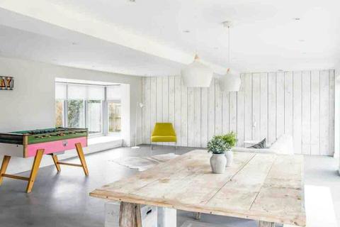 4 bedroom detached house for sale, The Wad, West Wittering, PO20
