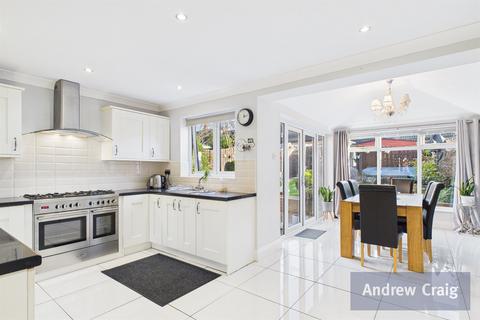 3 bedroom semi-detached house for sale, Chirton Avenue, South Shields