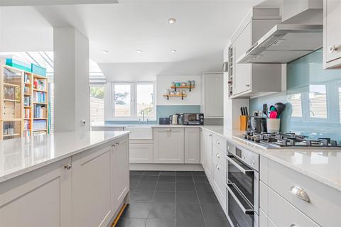 3 bedroom terraced house for sale, White Hart Lane, Barnes, London, SW13