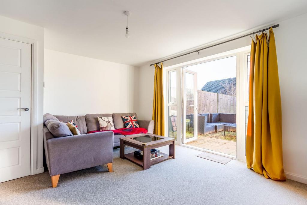 32 Borrer Drive-10.jpg