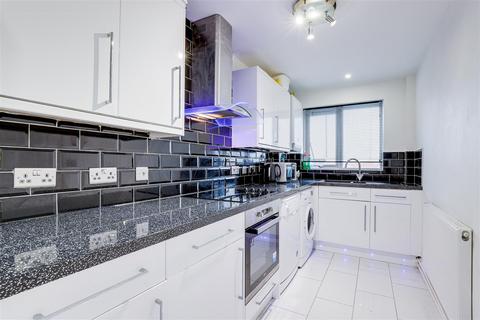 undefined, Oakham Close, Top Valley NG5