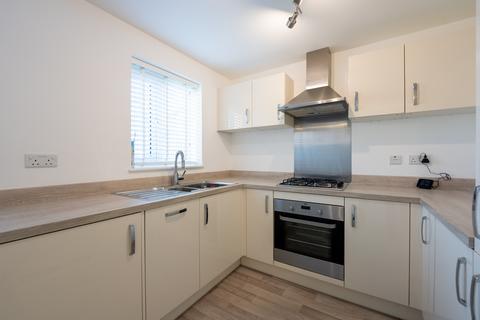 3 bedroom semi-detached house to rent, Albion Close, Houghton le Spring DH4