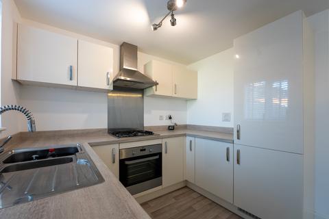 3 bedroom semi-detached house to rent, Albion Close, Houghton le Spring DH4