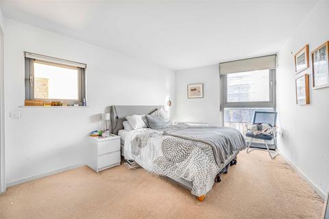 2 bedroom flat to rent, Hornsey Road, Holloway