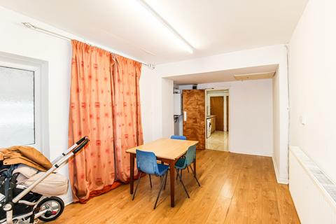 5 bedroom house to rent, Niagara Street, Pontypridd CF37