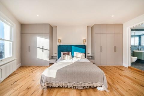 3 bedroom flat for sale, Bevington Road, London W10