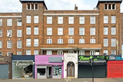 2 bedroom flat to rent, Streatham Hill, London, SW2