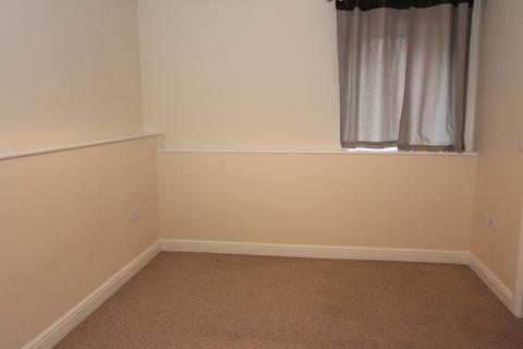 2 bedroom flat to rent, Aylestone Road, Leicester LE2