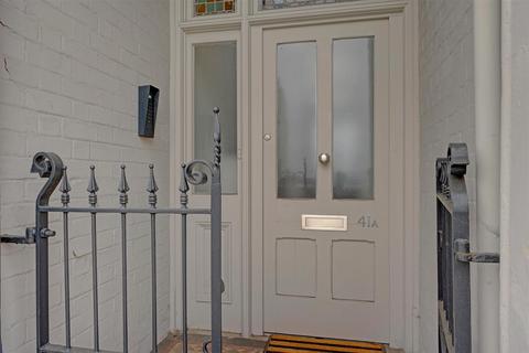 3 bedroom apartment to rent, Worcester Road, Malvern WR14
