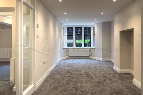1 bedroom flat to rent, Meadway Court, Hampstead Garden Suburbs, NW11