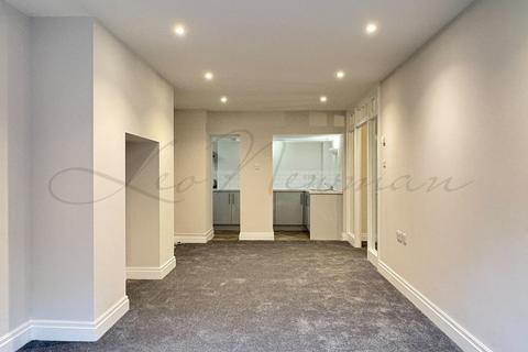 1 bedroom flat to rent, Meadway Court, Hampstead Garden Suburbs, NW11