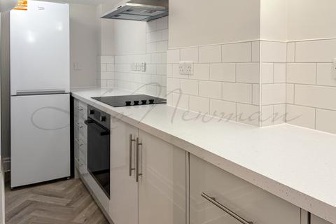 1 bedroom flat to rent, Meadway Court, Hampstead Garden Suburbs, NW11