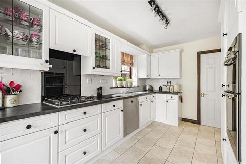 undefined, Shepherds Lane, Caversham, Reading