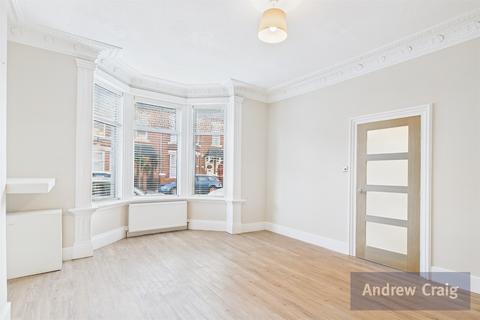 2 bedroom flat for sale, St. Vincent Street, South Shields