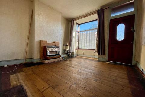 3 bedroom end of terrace house for sale, 1 Westfield Road, Smethwick, B67 6AW