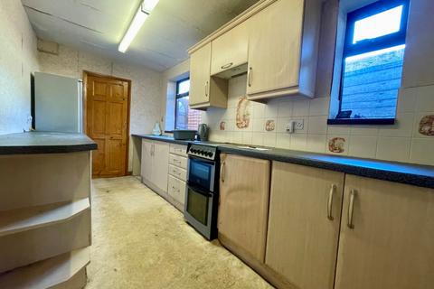 3 bedroom end of terrace house for sale, 1 Westfield Road, Smethwick, B67 6AW