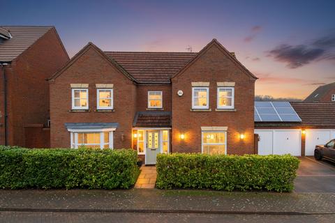 4 bedroom detached house for sale, Sixpence Close, Westwood Heath CV4