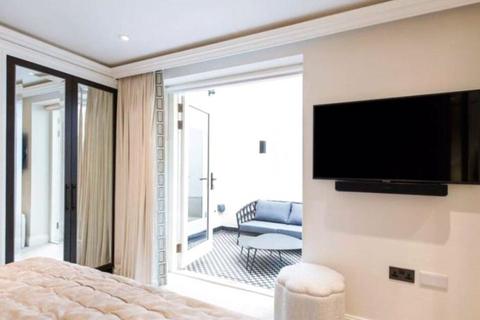 2 bedroom apartment to rent, 21-22 Prince Of Wales Terrace, London