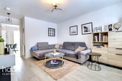 3 bedroom detached house for sale, Ellis Road, Clacton-on-Sea