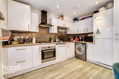 3 bedroom detached house for sale, Ellis Road, Clacton-on-Sea