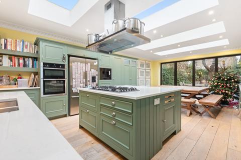 5 bedroom end of terrace house for sale, Fernlea Road, SW12