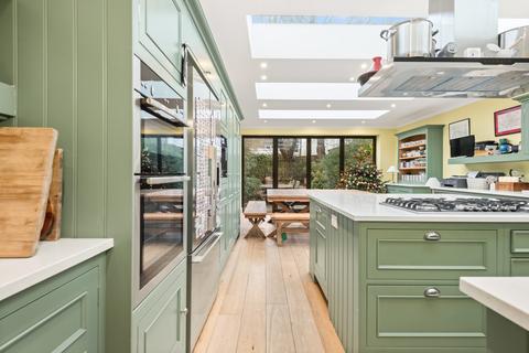 5 bedroom end of terrace house for sale, Fernlea Road, SW12