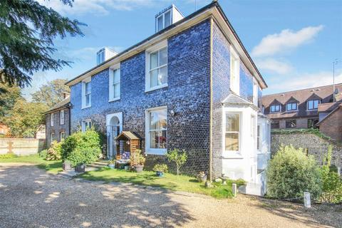 2 bedroom flat for sale, Old London Road, Patcham, Brighton