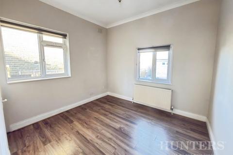 1 bedroom flat to rent, Carshalton Road, Sutton