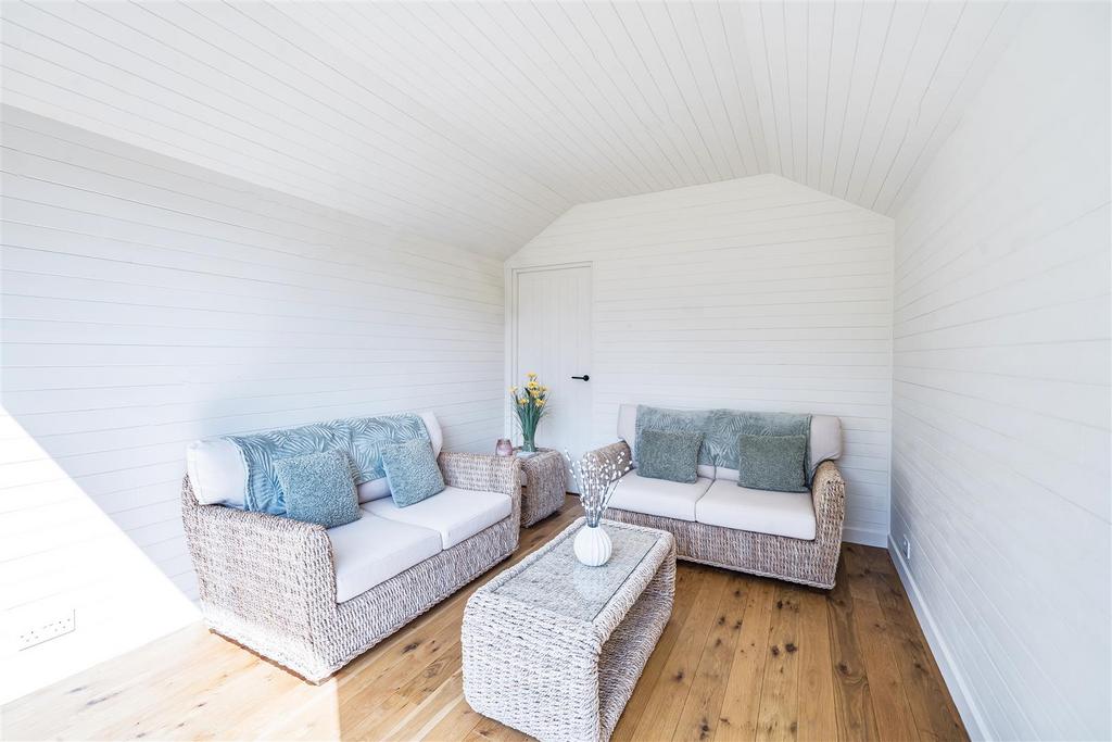 East Barn Studio Internal 1.jpg