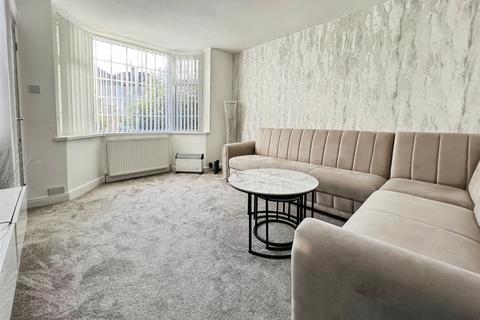 3 bedroom semi-detached house for sale, Ashbourne Road, Bradford BD2