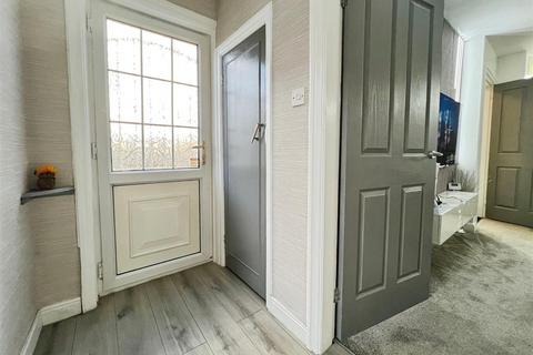 3 bedroom semi-detached house for sale, Ashbourne Road, Bradford BD2