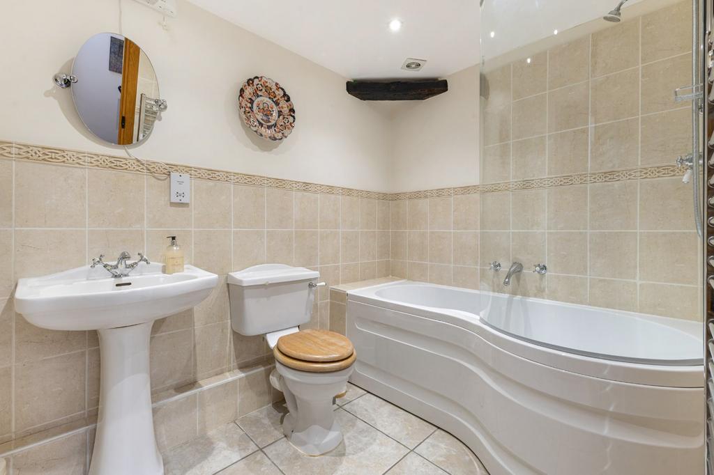 Bed Two En Suite