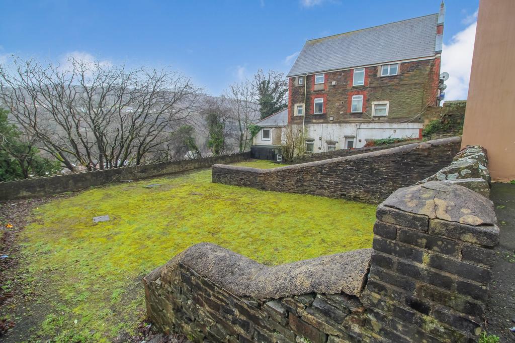 External garden