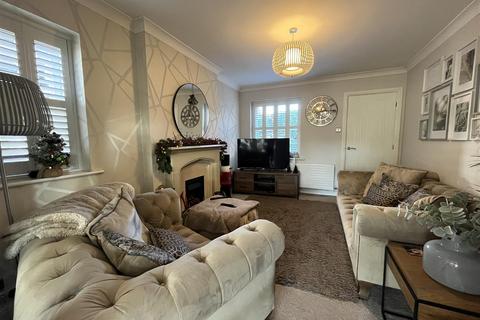 undefined, Parkmere Close, Bradford BD4