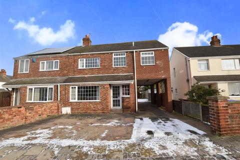 4 bedroom semi-detached house for sale, Walker Avenue, Scartho, Grimsby DN33