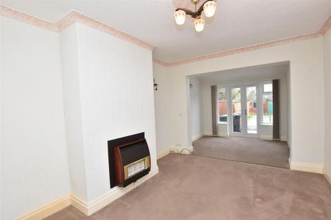 4 bedroom semi-detached house for sale, Walker Avenue, Scartho, Grimsby DN33