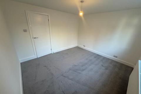 2 bedroom flat to rent, Christchurch Road, Bournemouth, BH7