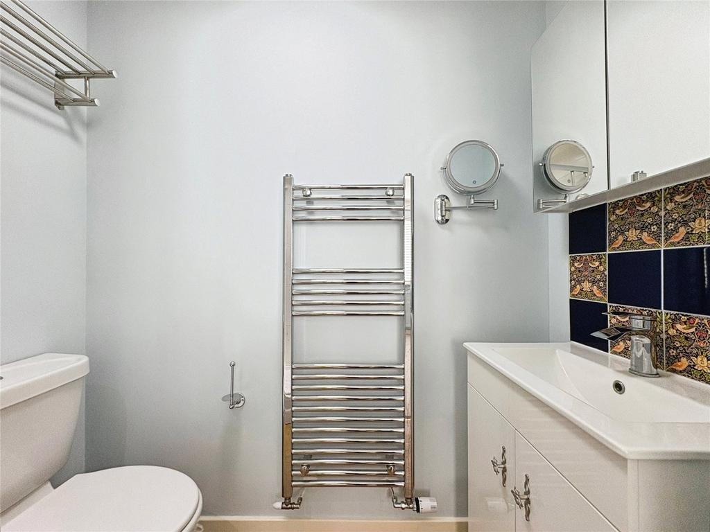 Ensuite