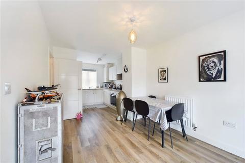 undefined, Alder Grove, Shinfield, Reading, Berkshire, RG2