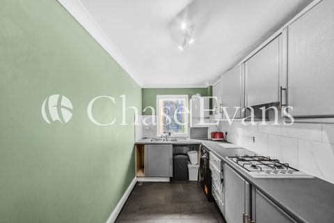 2 bedroom flat to rent, Tavistock Road, Croydon, CR0